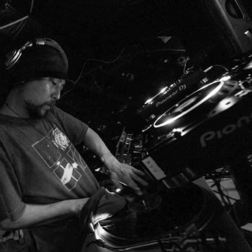 KON(Timothy Really / Hatos bar)